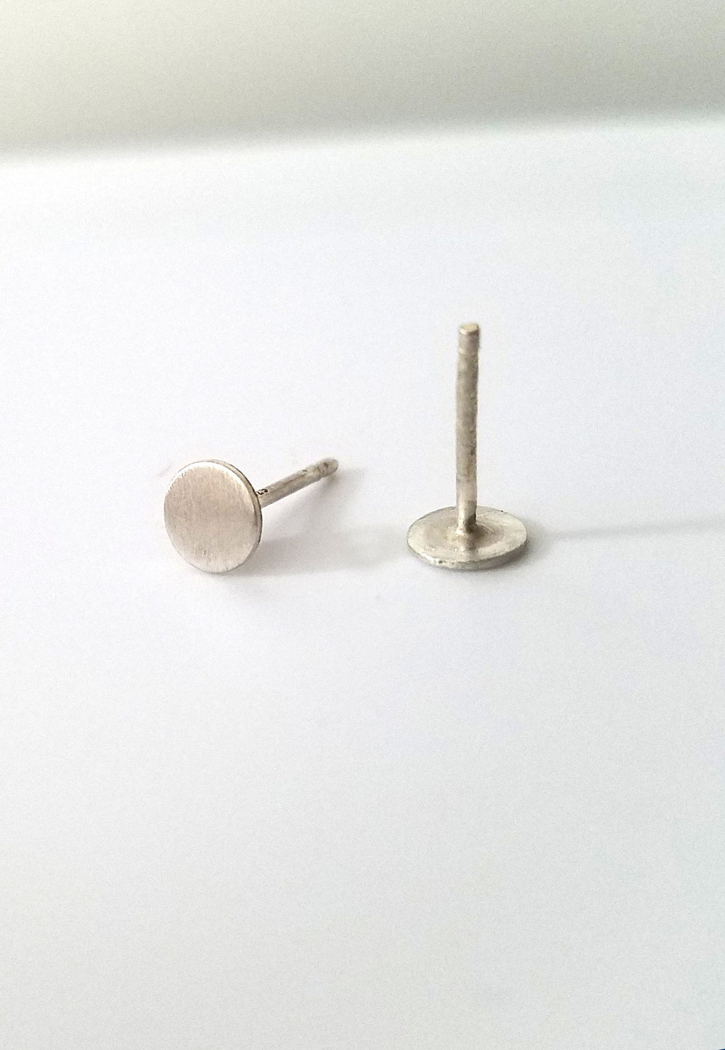 Tiny disk earrings // Sterling Silver